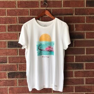 Life is Good | road trip slouchy graphic tee